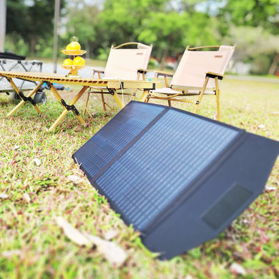 Étanche à l'eau 60w Panneau solaire pliable Station électrique Chargeur de batterie