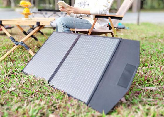 FT160 Système de chargement de cellules solaires flexibles portables 160W 18V avec ABS noir
